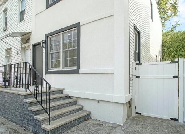 Photo - 3 Minerva St