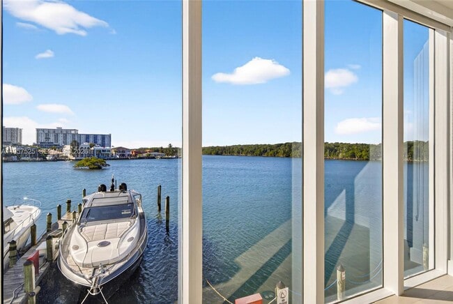 Photo - 400 Sunny Isles Blvd Unidad 102