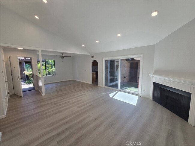 Photo - 181 S Hollenbeck Ave