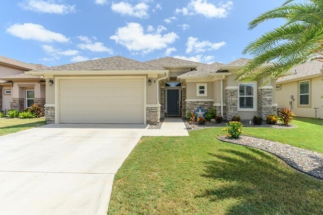 Building Photo - 5 S Bay Hill Dr Rental