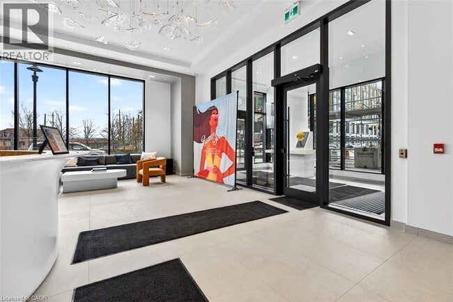 Photo - 2075 Lakeshore Rd. Unit 1008