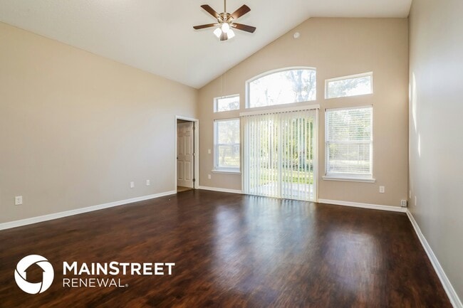 Photo - 7650 Dover Cliff Dr S