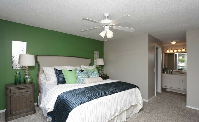 Photo - 222 Caledon Ct Unit 222