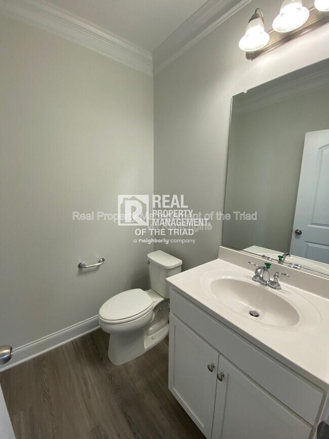 Photo - 4332 Holstein Dr