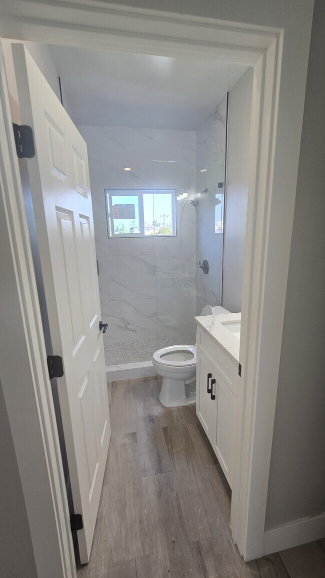 Photo - 3719 Central Ave