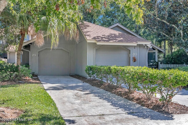 Building Photo - 29 Turtleback Trail Rental