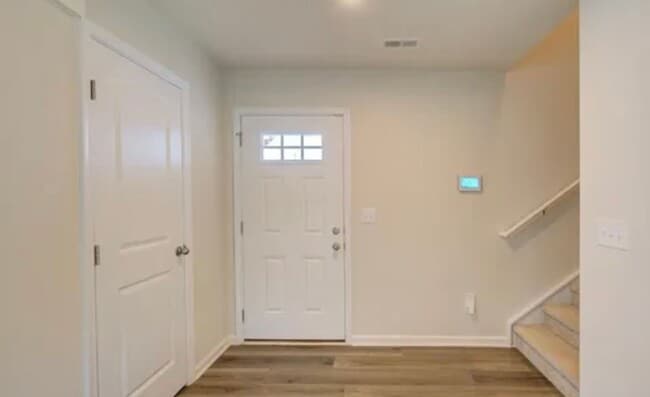 Photo - Spacious 4/2.5 Move In Ready Now