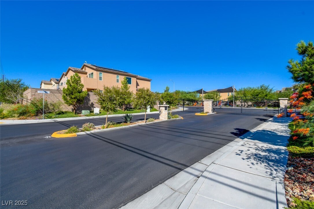 Photo - 4821 Spanish River St