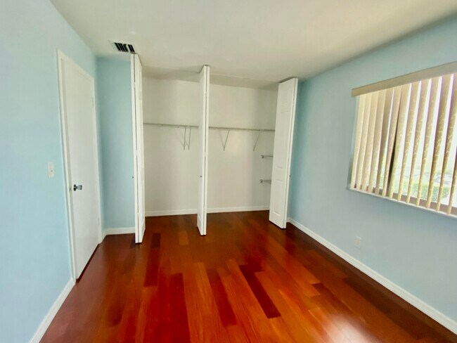Photo - 139 Sparrow Dr