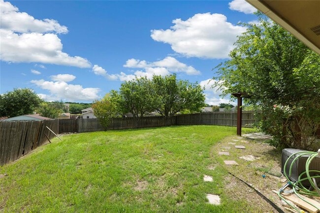 Photo - 1207 Cherrywood