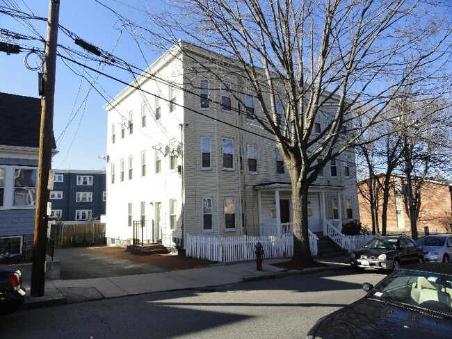 Photo - 38 Bond St Unit 2R
