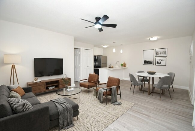 Building Photo - 2515 Yoakum Blvd Unit 09