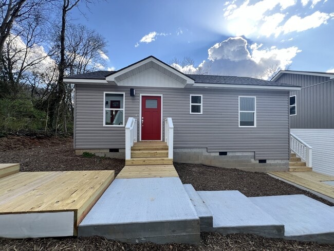 Building Photo - 3114 Noa St