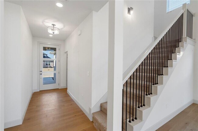 Photo - 1231 Mammoth St