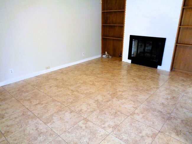 Photo - 621 Westview Ave