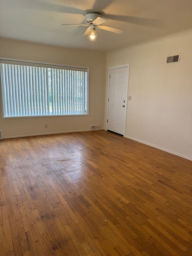 Photo - 12wash01 Unit 1508