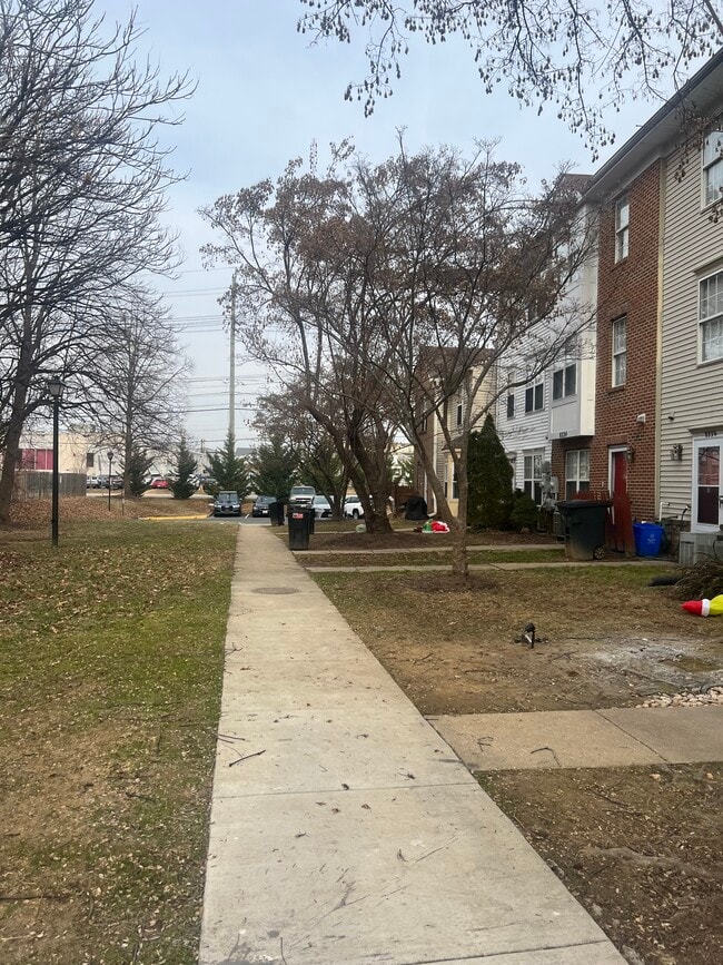 Photo - 8226 Castlebury Ter