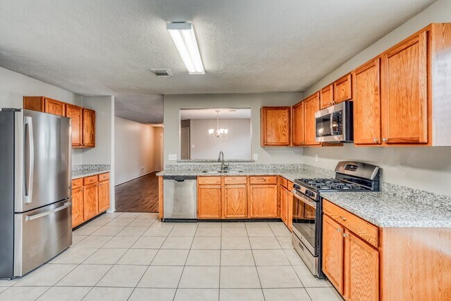 Photo - 4931 Winding View Ln