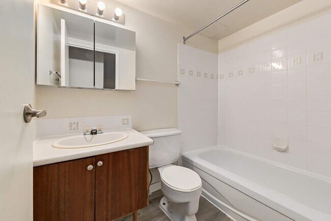 Photo - Valleyview Apartments