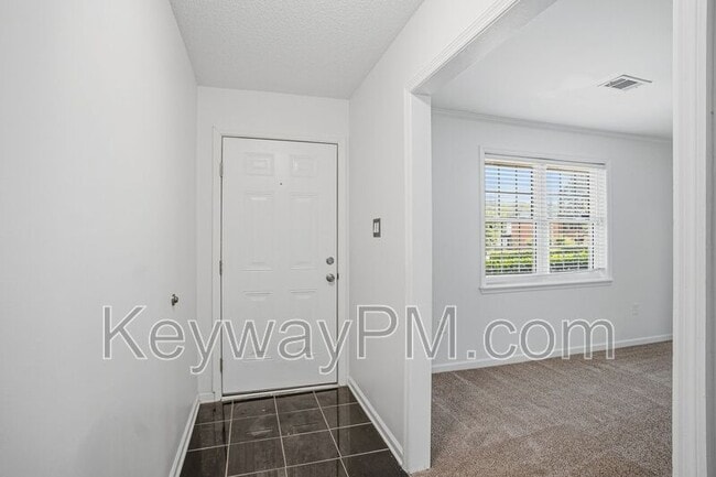 Photo - 3420 Linderwood Dr