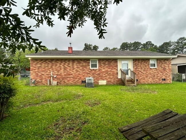Photo - 510 E 18th St