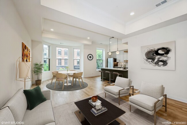 Building Photo - 903 W Armitage Ave Unit Apt 2