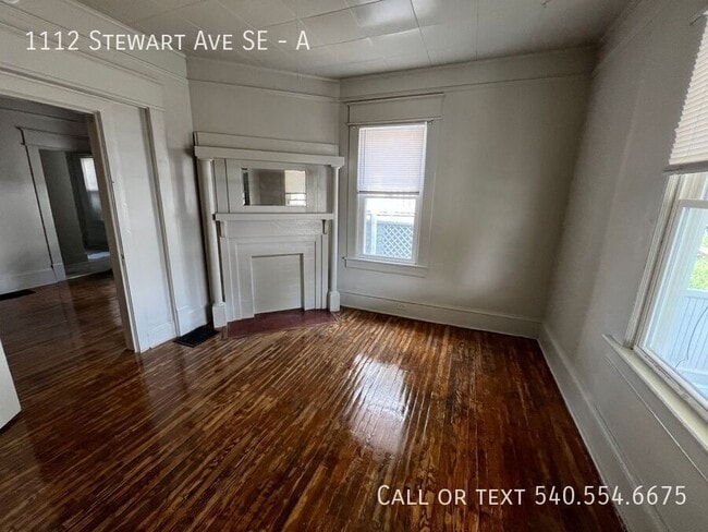 Photo - 1112 Stewart Ave SE Unit A