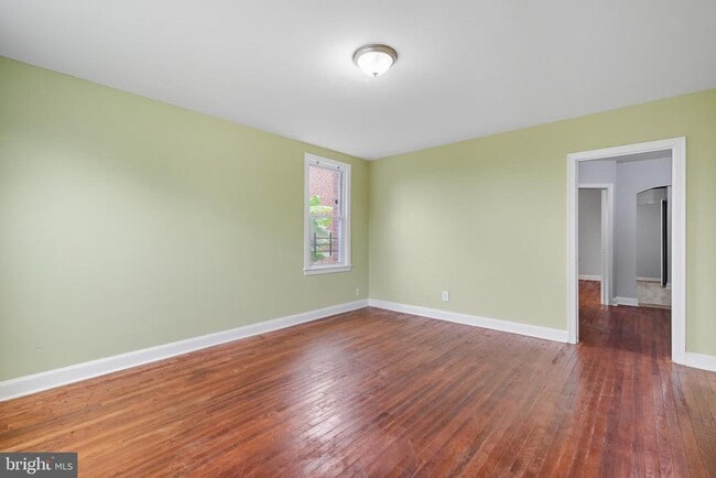 Photo - 3919 R St SE