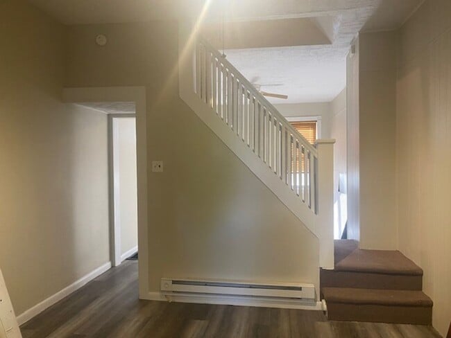 Photo - 2-3 Bedroom Townhome for Rent!
