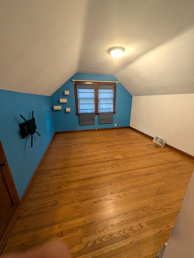 2136 S 78th St Unit Upper
