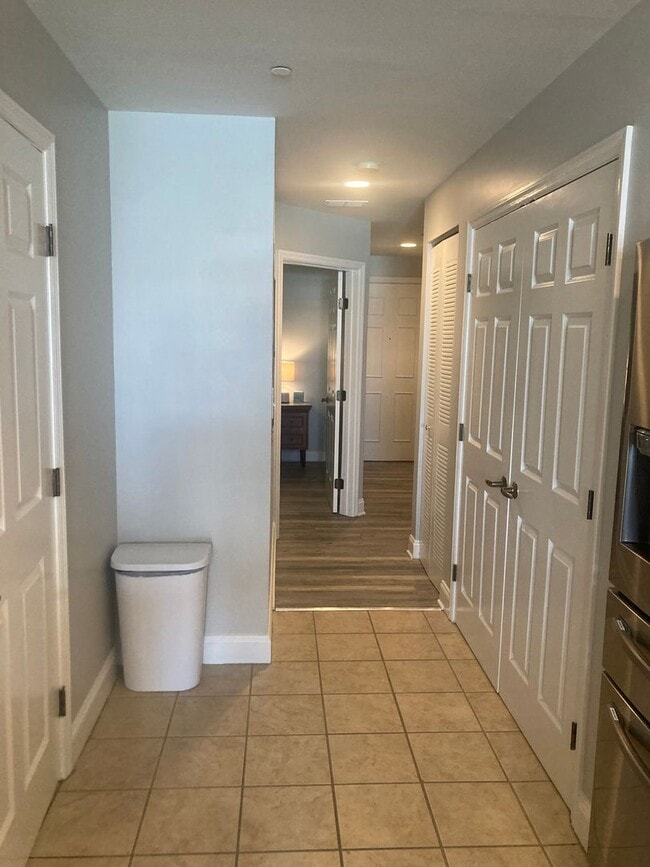 Photo - Tallahassee Center 713 Unidad 713 - TCCA Rental