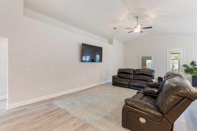 Photo - 88 Cool Breeze Lp