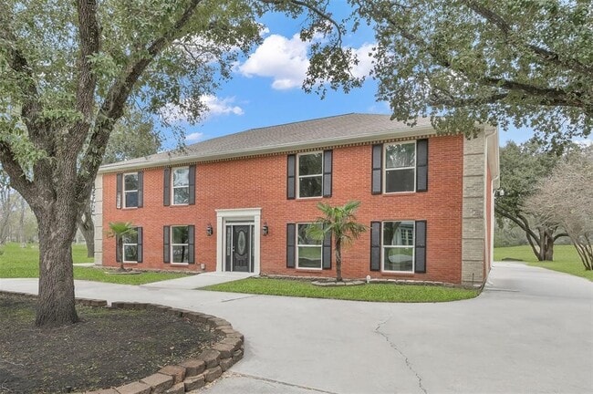 Photo - 549 Brandon Rd