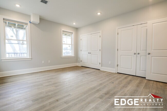 Photo - 108 Brooks St Unit 2