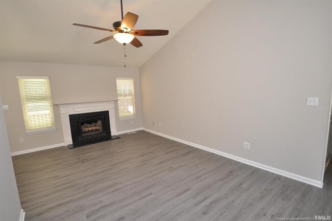 Photo - 205 W Wyatts Pond Ln