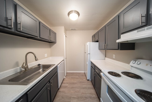 Photo - Greyberry Apartments