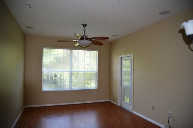 Photo - Nice 3/2 Condo in Horizons at Vista Lakes ...