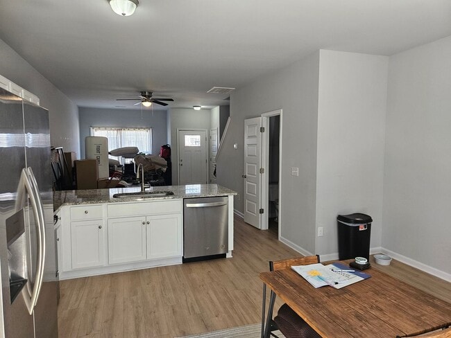 155 Buckhorn Ave