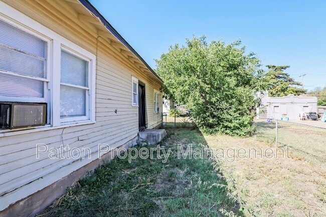 Photo - 2216 S Polk St Condo