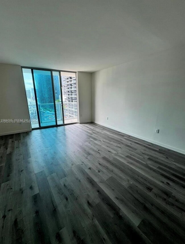 Photo - 1100 S Miami Ave Unidad 2409