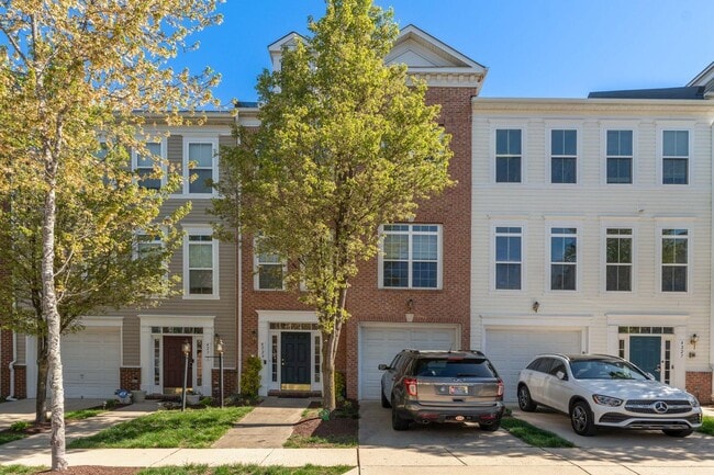 Photo - 4229 Talmadge Cir Townhome