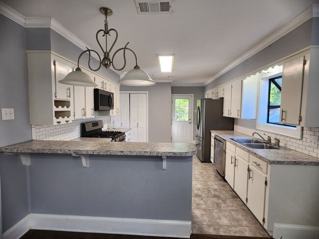 Photo - 215 E Washington St