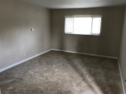 Photo - 219 E St John St Unit 2