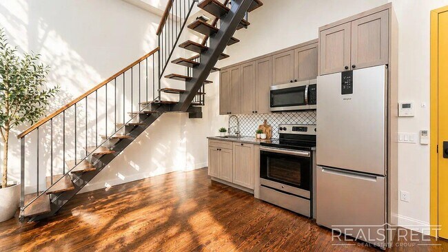 Photo - Myrtle Avenue Unit 1A
