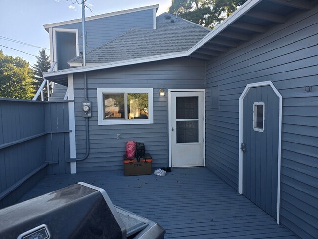 Photo - 304 S Anderson St