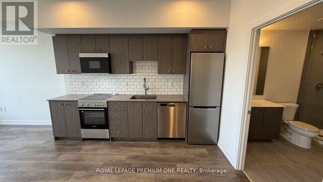 Photo - 15 Wellington St S Unité 2414