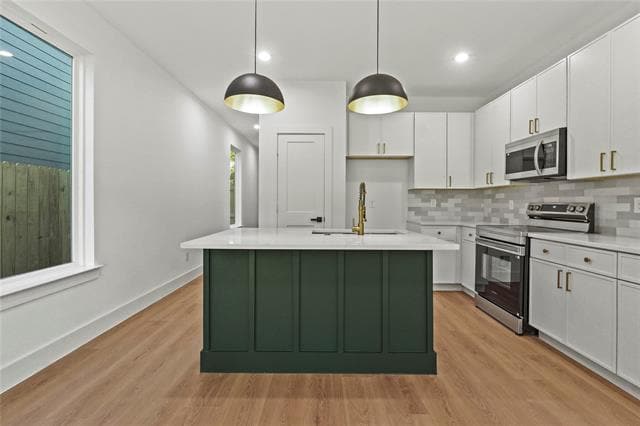 Building Photo - 2521 Bethurum Ave