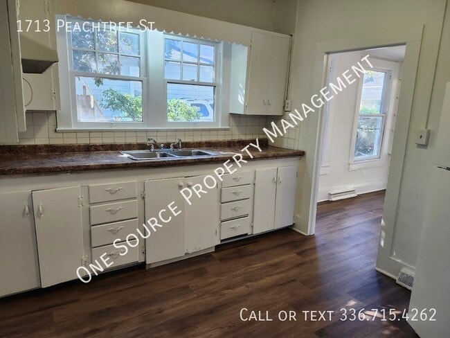 Photo - 1713 Peachtree St