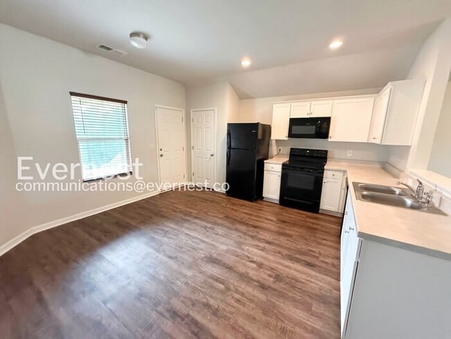 Photo - 1115 Brookhaven Dr