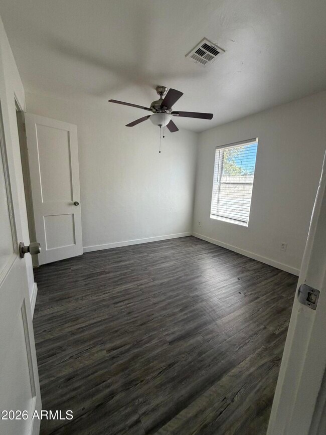 Photo - 706 W Taylor St Unit 1